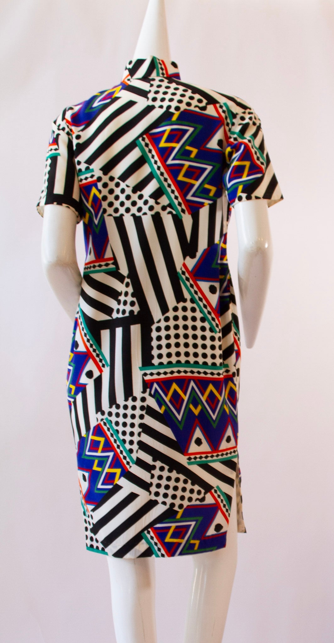 Very Vintage Patterned  Dress