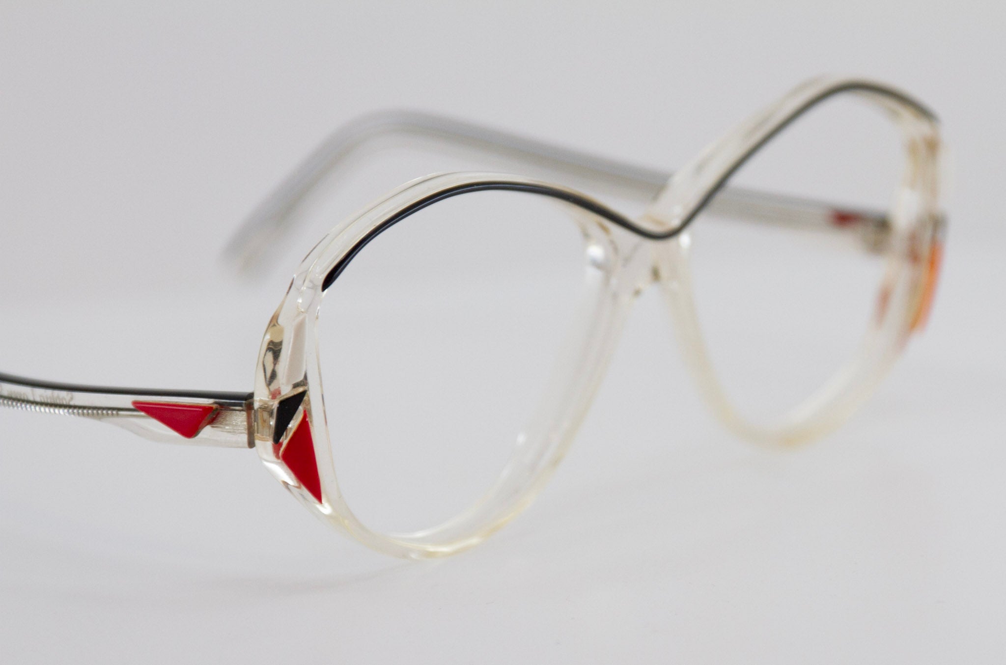 Sophia Loren frames with Red and Black Accents