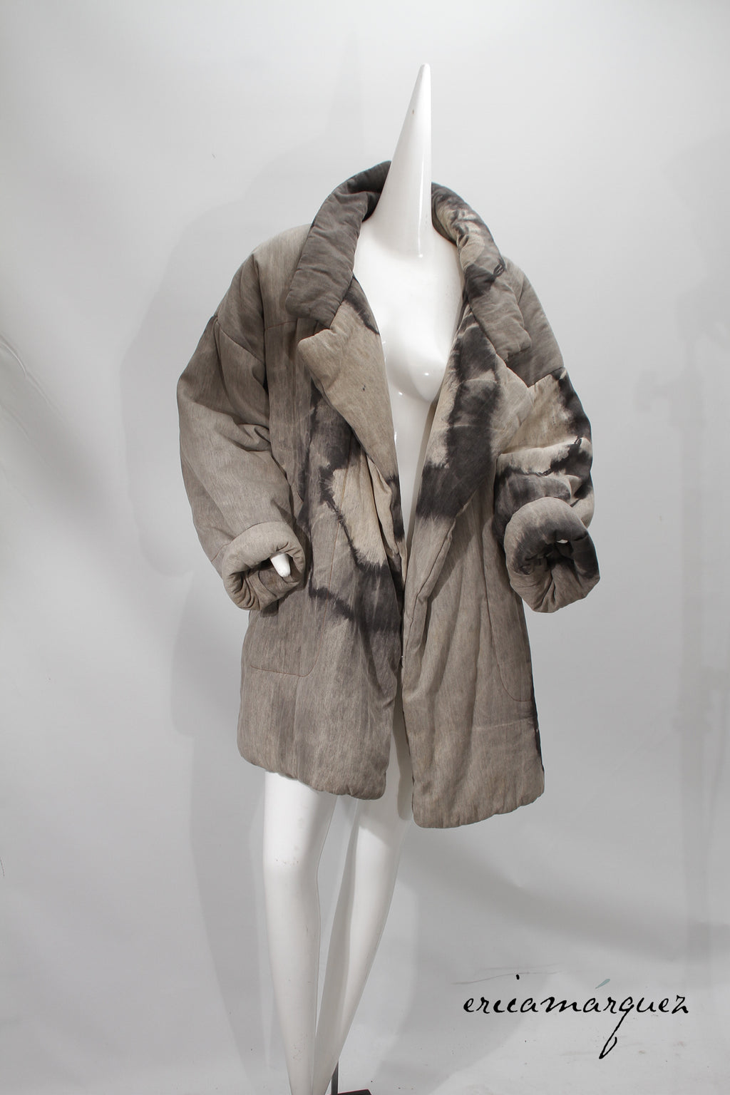 18008 KAMALI, Grey Oversized Fit Casual Jacket with Notched Collar