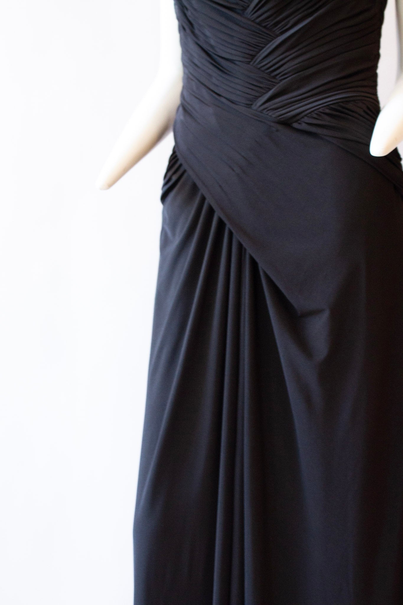 TADASHI Collection NWT 1990s Vintage Black Evening Dress