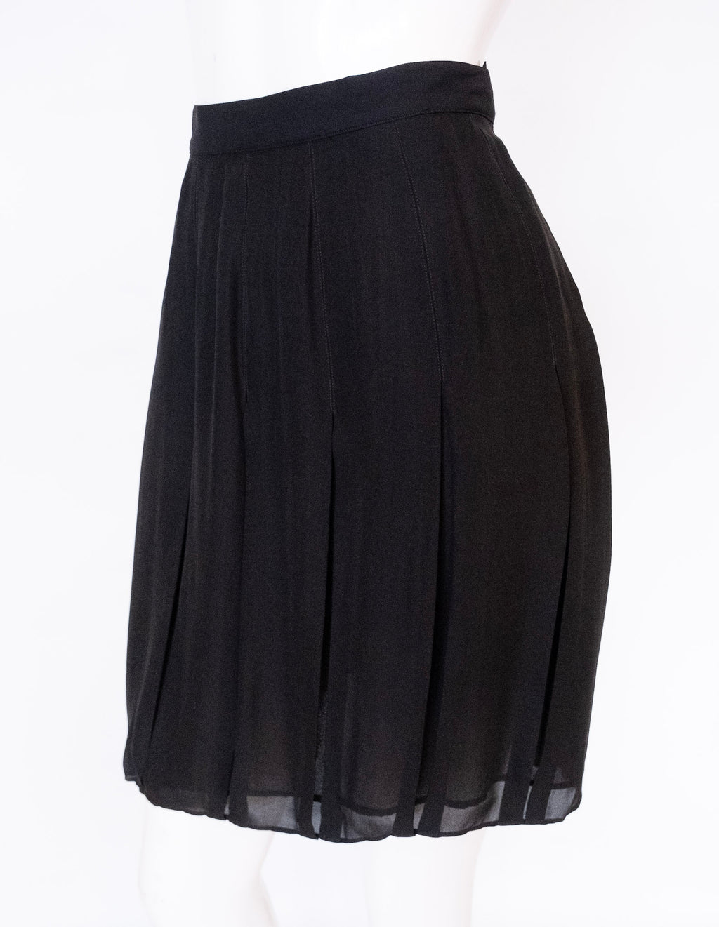 SAKS FIFTH AVENUE Black Silk Short Skirt with Pleats