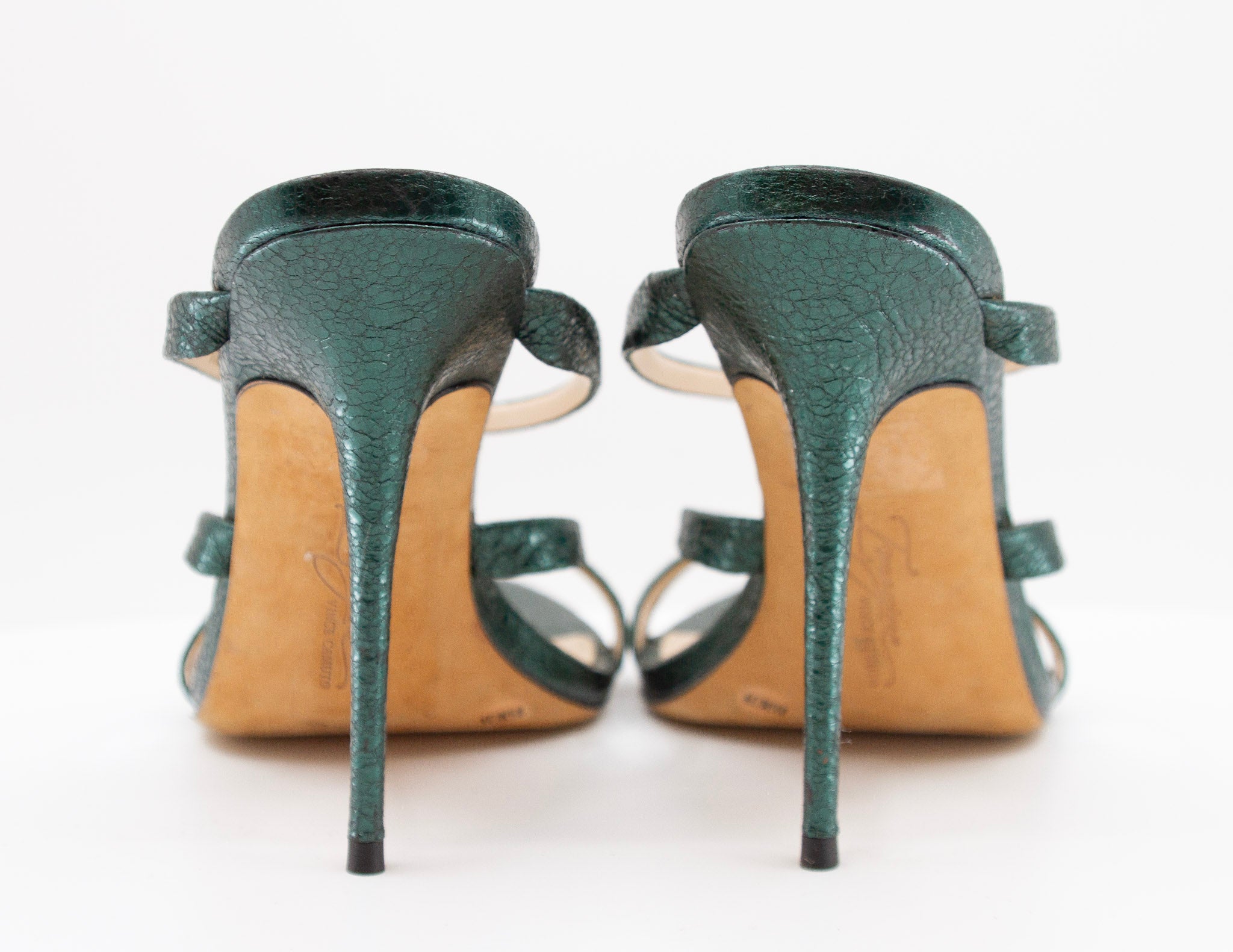 VINCE CAMUTO Imagine Collection Metallic Green Strappy Slip On Heels