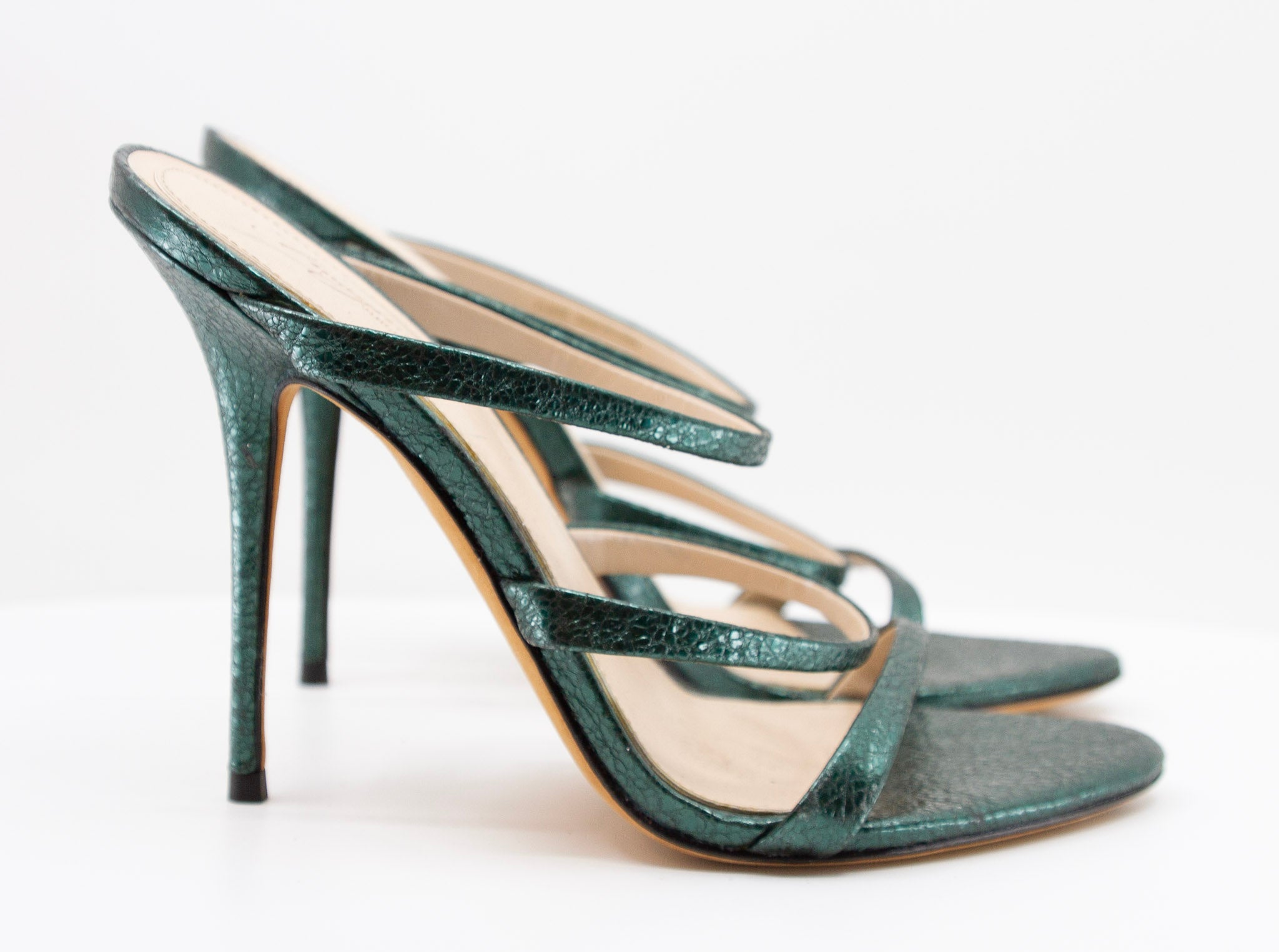 VINCE CAMUTO Imagine Collection Metallic Green Strappy Slip On Heels