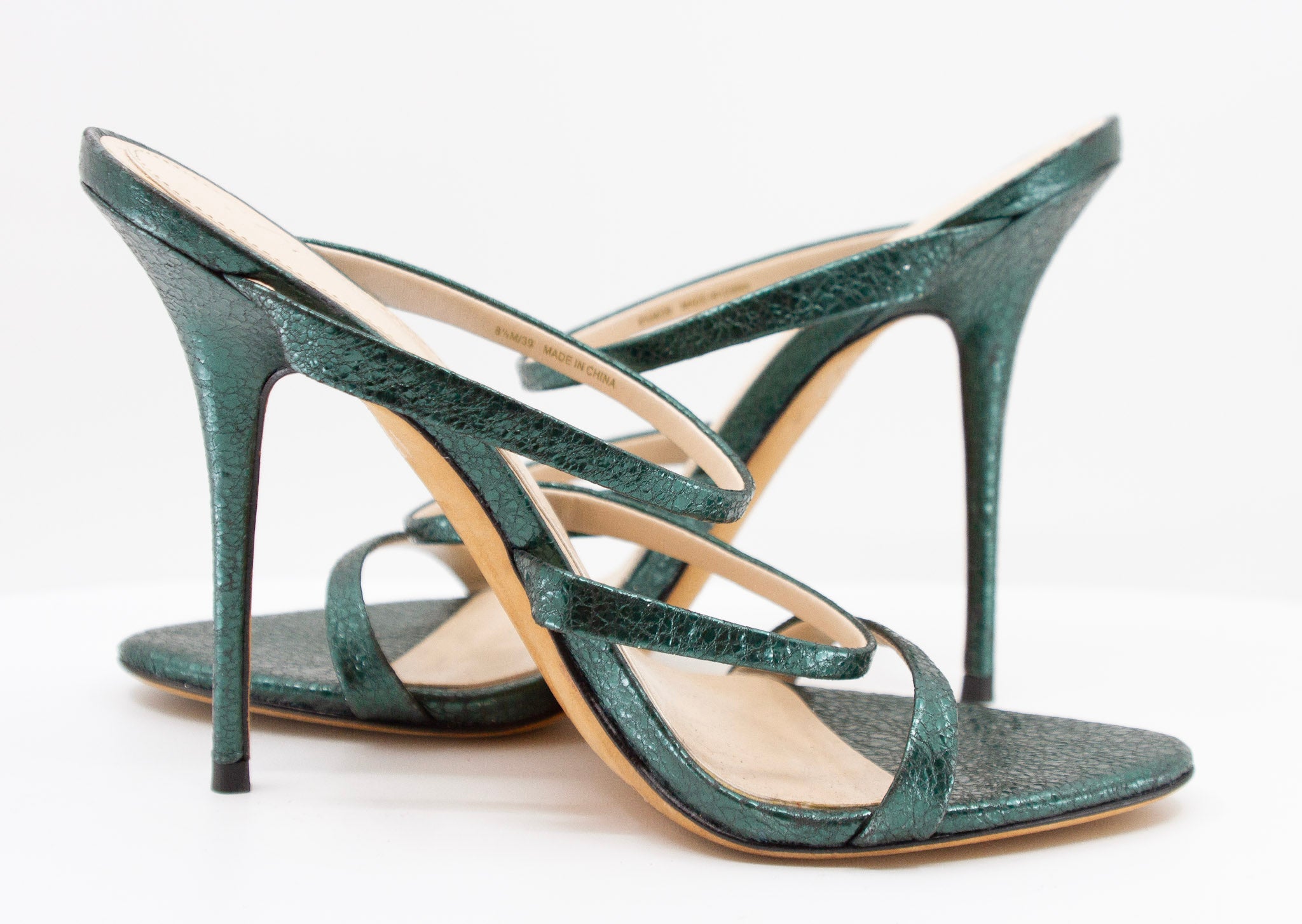VINCE CAMUTO Imagine Collection Metallic Green Strappy Slip On Heels