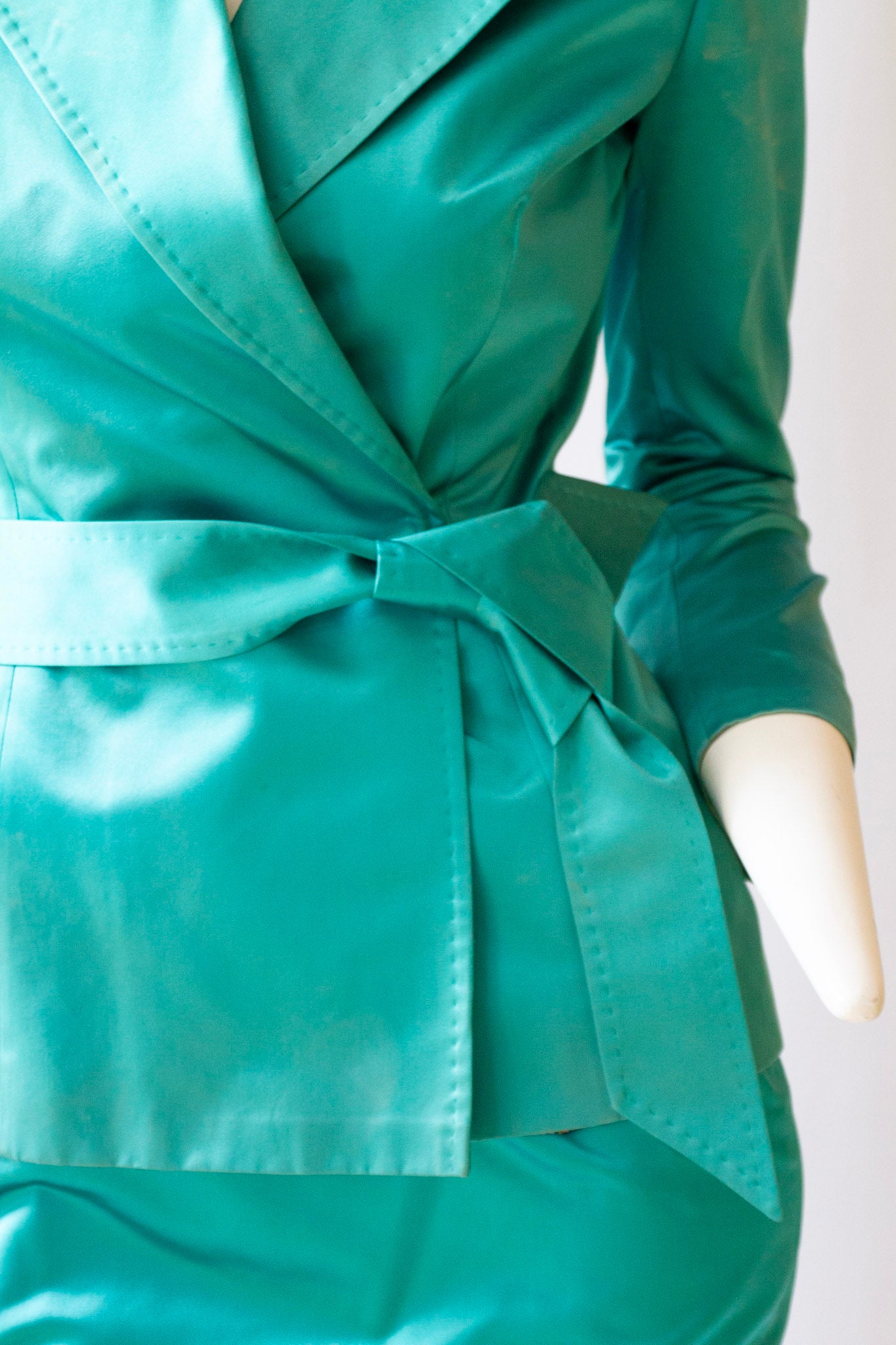 Dolce & Gabbana, two-piece, blue 100% silk, skirt suit owned by Hollywood icon, Terry Moore
