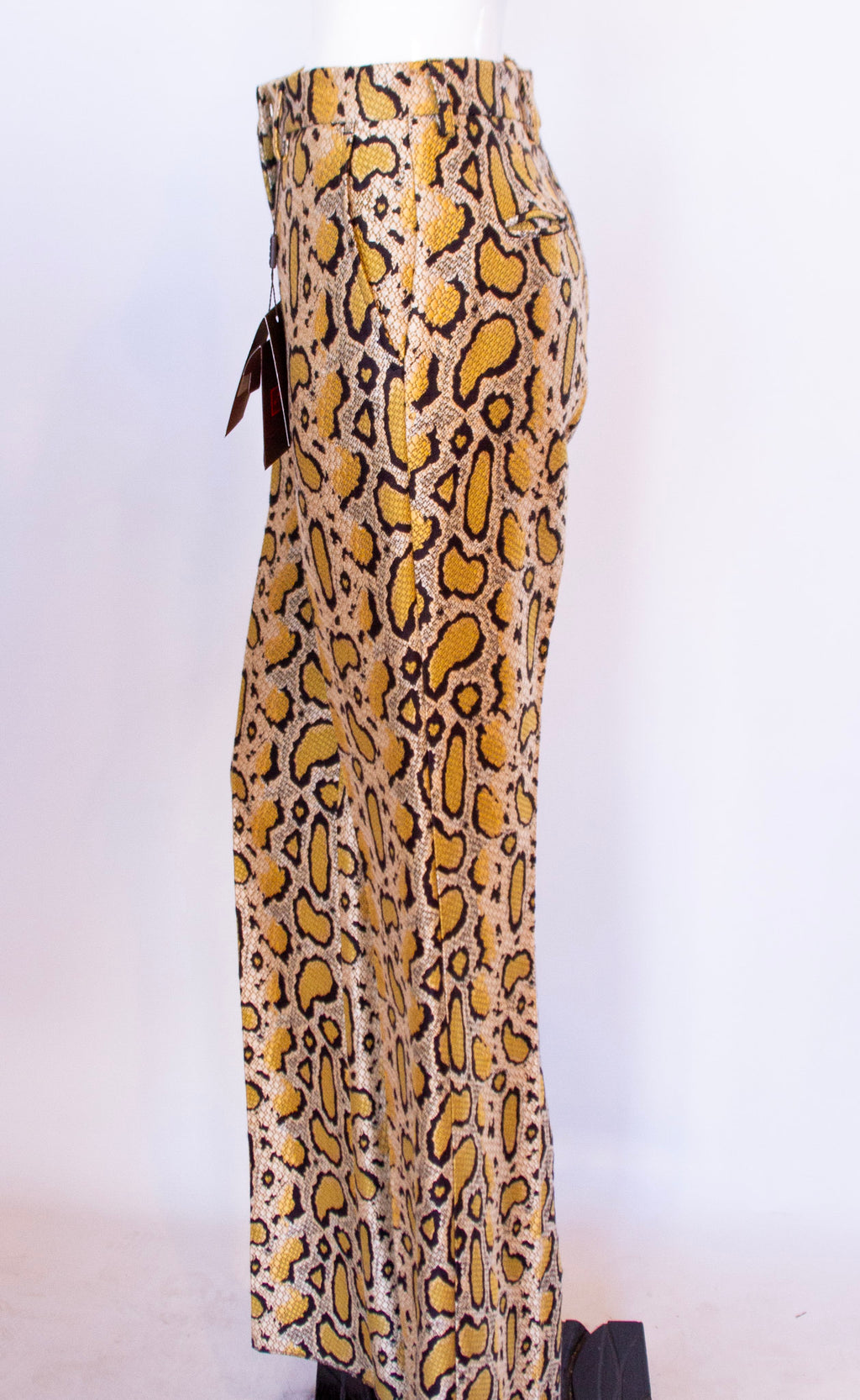 ETRO Unique, High-Waisted, Straight Cut stylish Python Print Pants