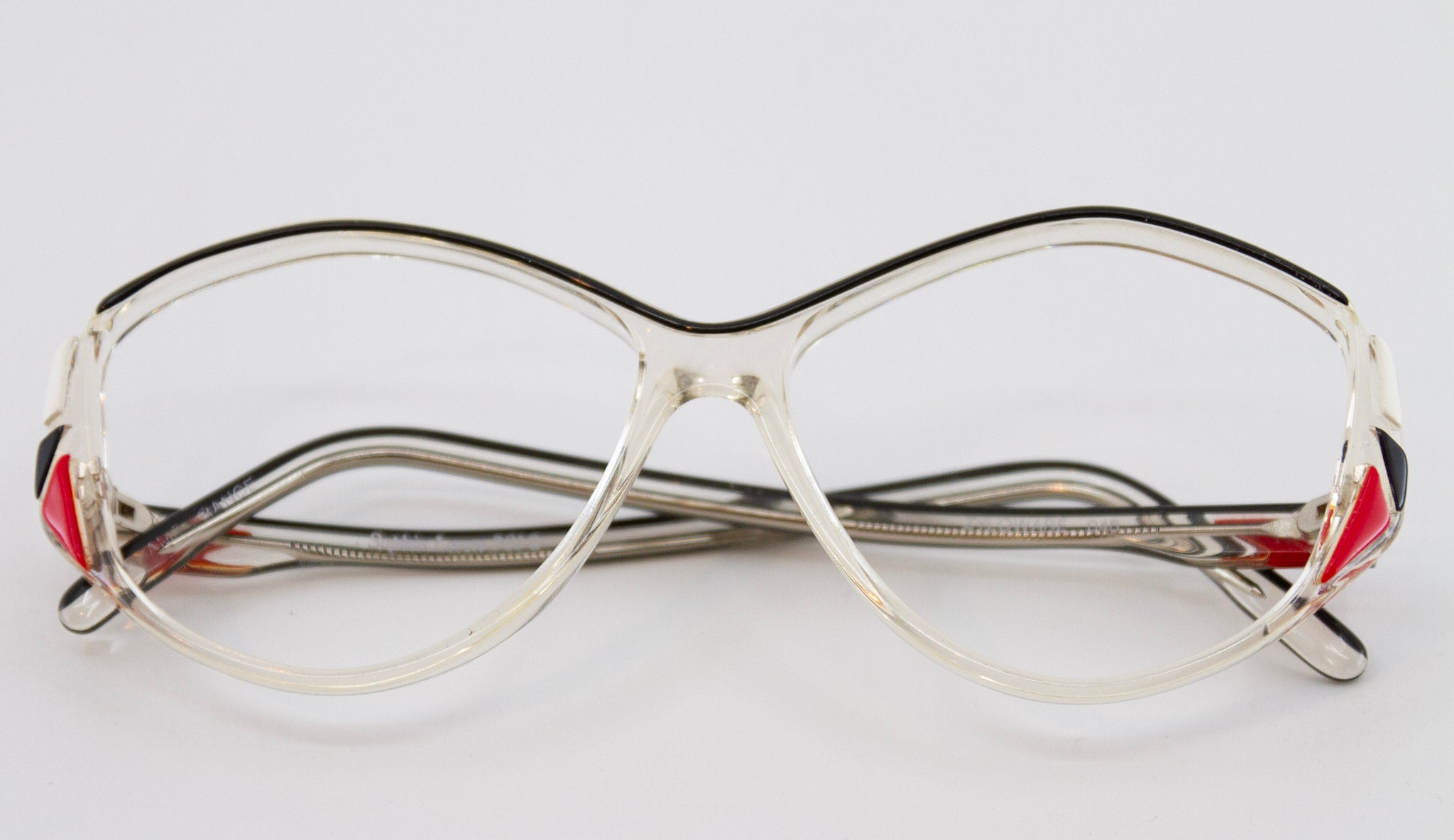 Sophia Loren frames with Red and Black Accents