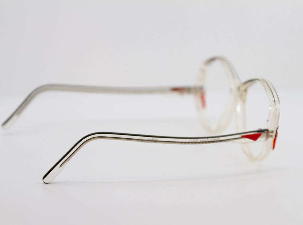 Sophia Loren frames with Red and Black Accents
