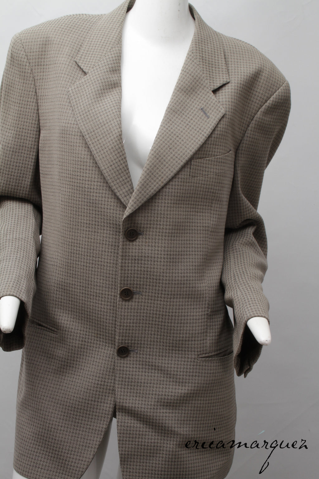 GIORGIO ARMANI, Taupe Houndstooth Three-Button Blazer