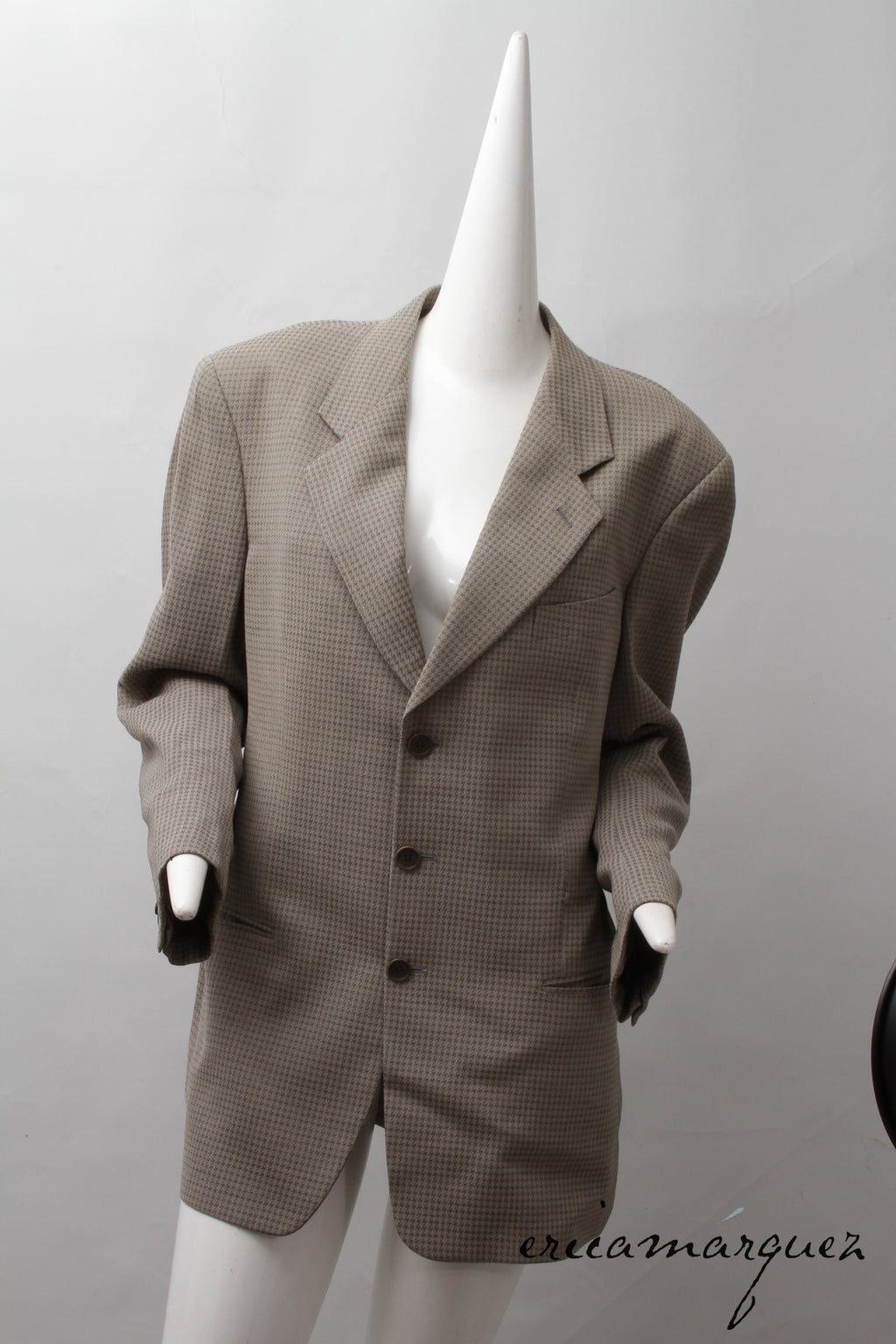 GIORGIO ARMANI, Taupe Houndstooth Three-Button Blazer