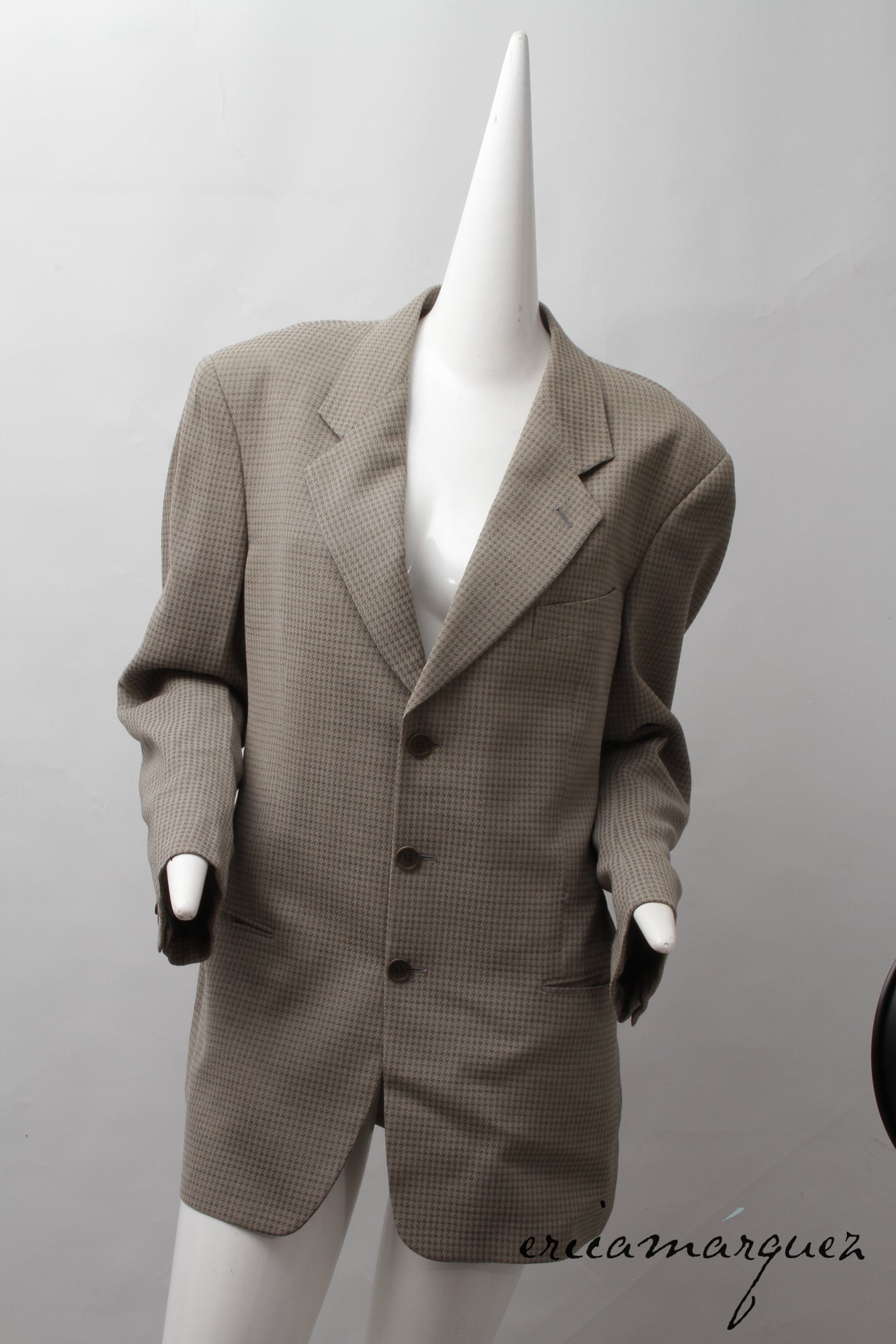 GIORGIO ARMANI, Taupe Houndstooth Three-Button Blazer