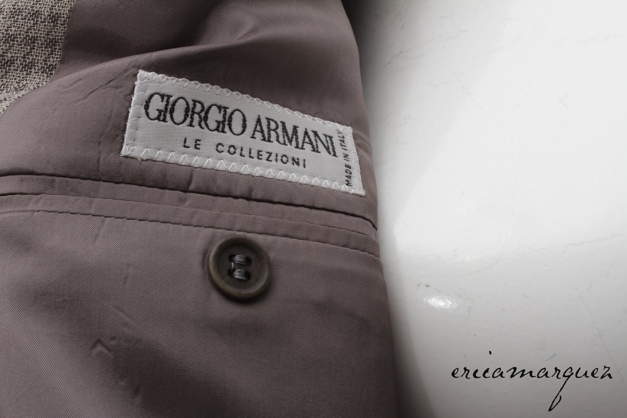 GIORGIO ARMANI, Taupe Houndstooth Three-Button Blazer