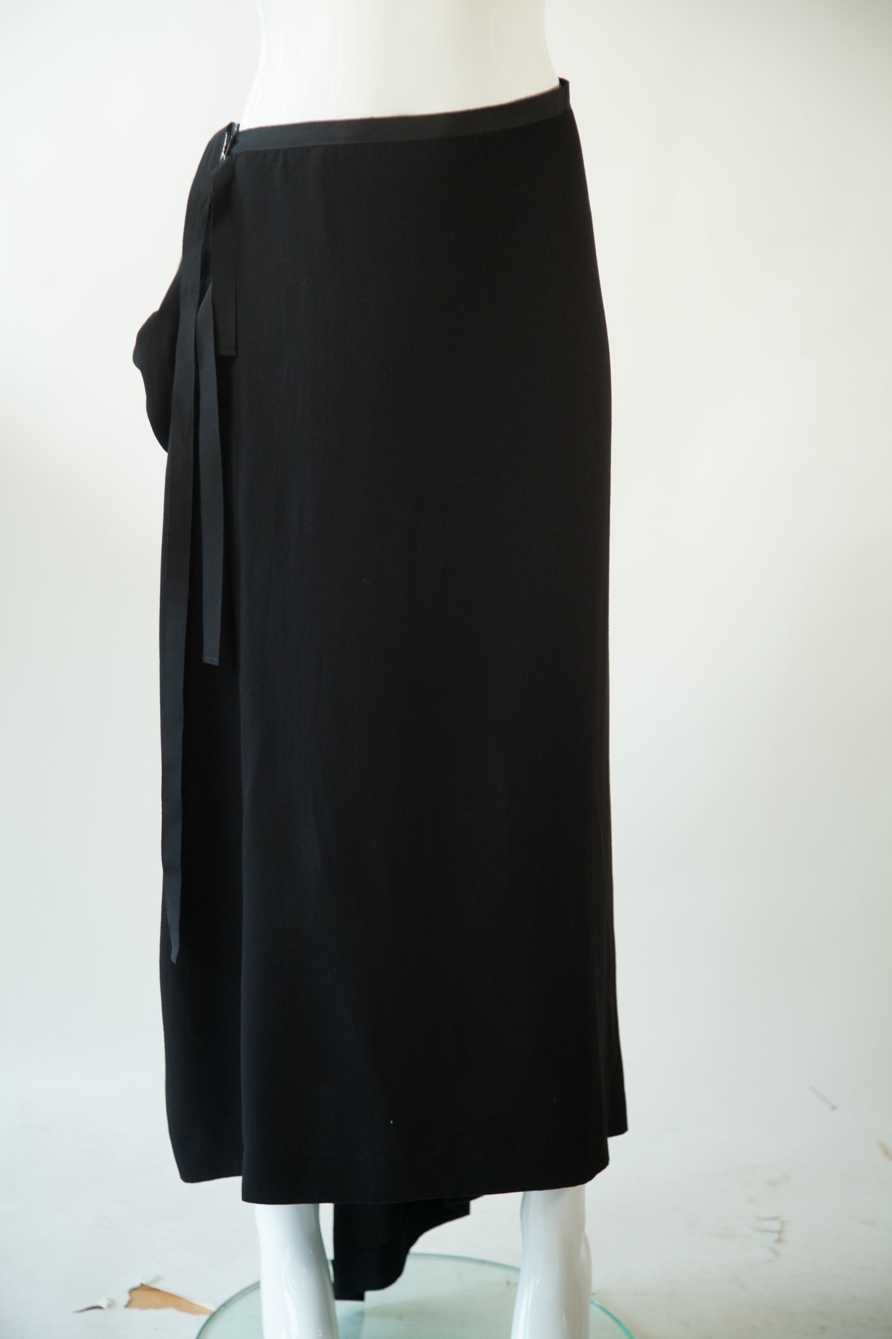 YOHJI YAMAMOTO Asymmetrical Black One Shoulder Dress and Skirt Combinations