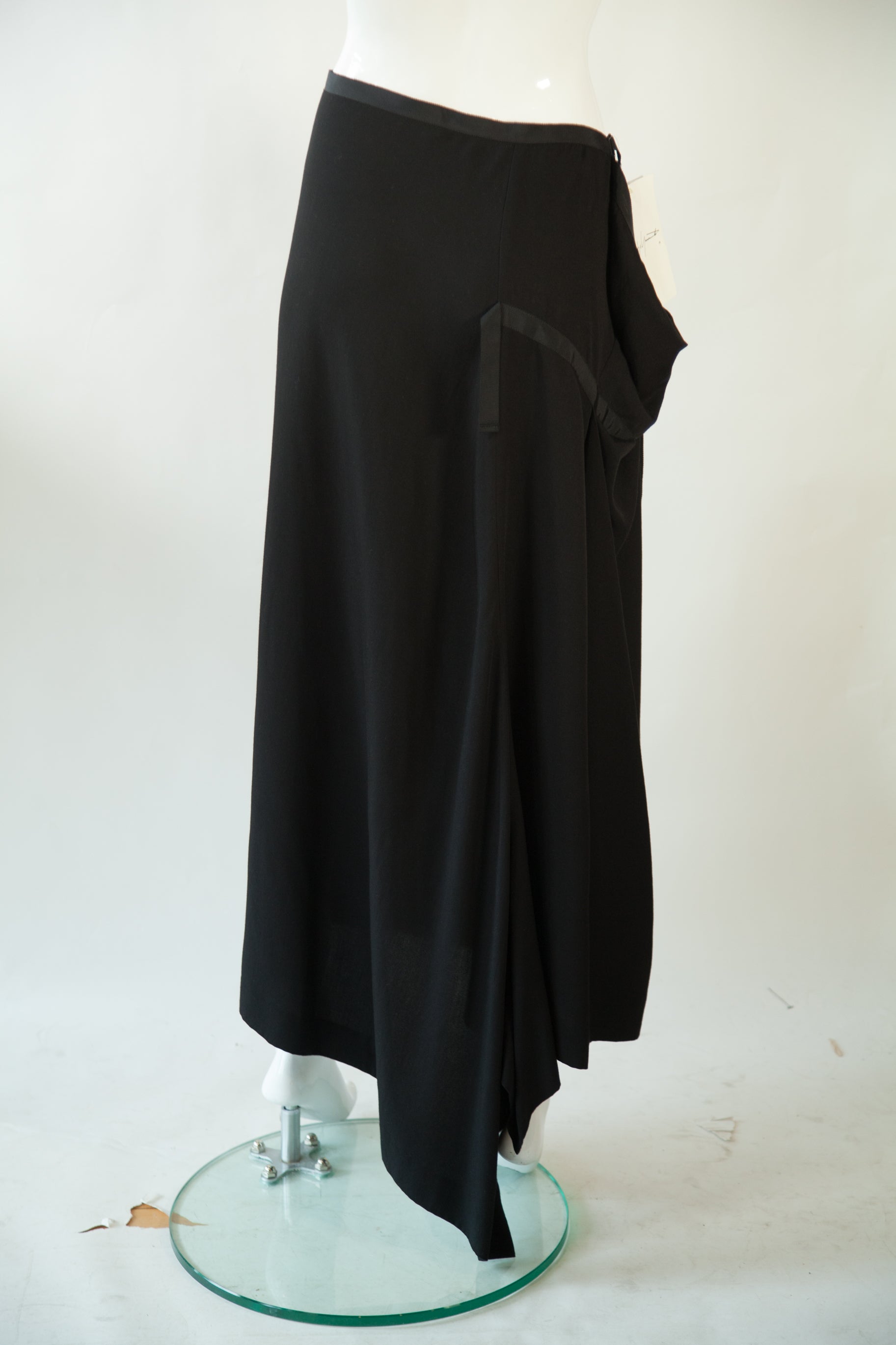 YOHJI YAMAMOTO Asymmetrical Black One Shoulder Dress and Skirt Combinations