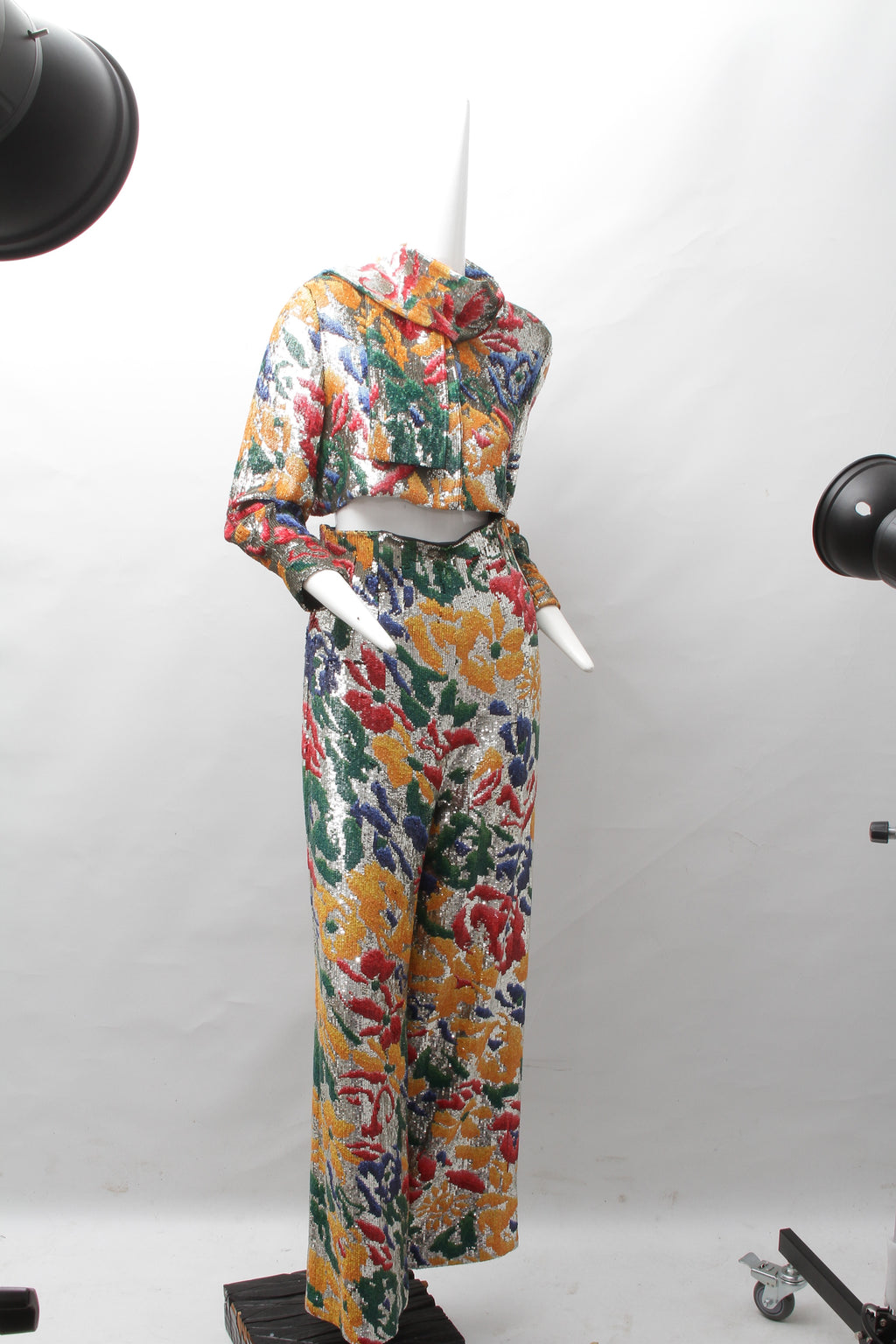 SCHIAPARELLI, embroidered sequin suit with a surrealist floral print, S/S 2022
