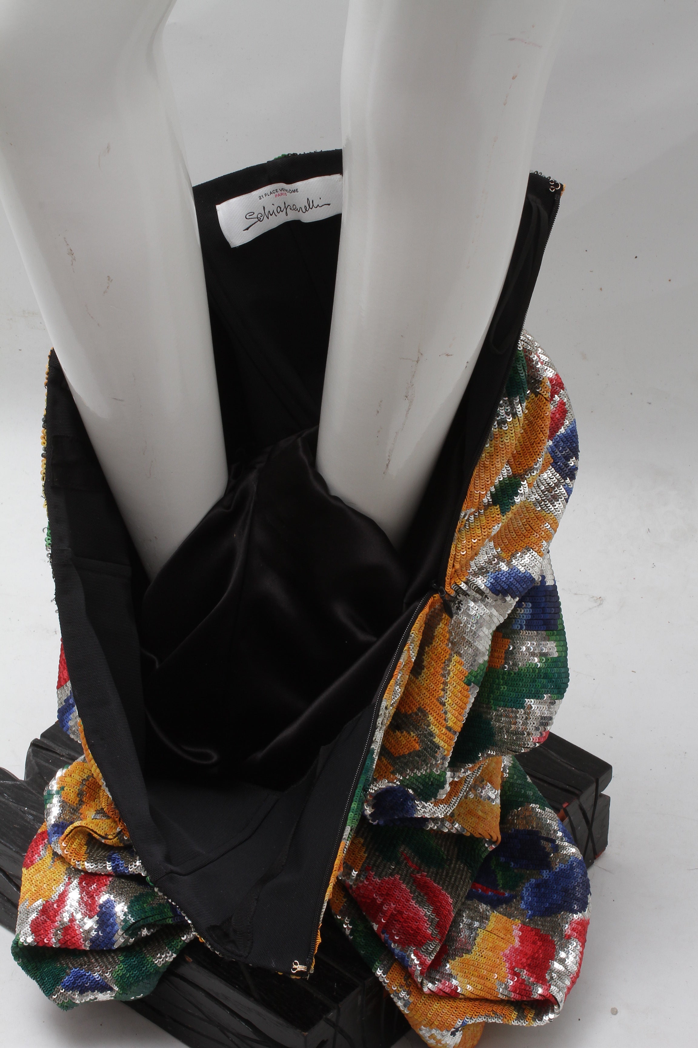 SCHIAPARELLI, embroidered sequin suit with a surrealist floral print, S/S 2022