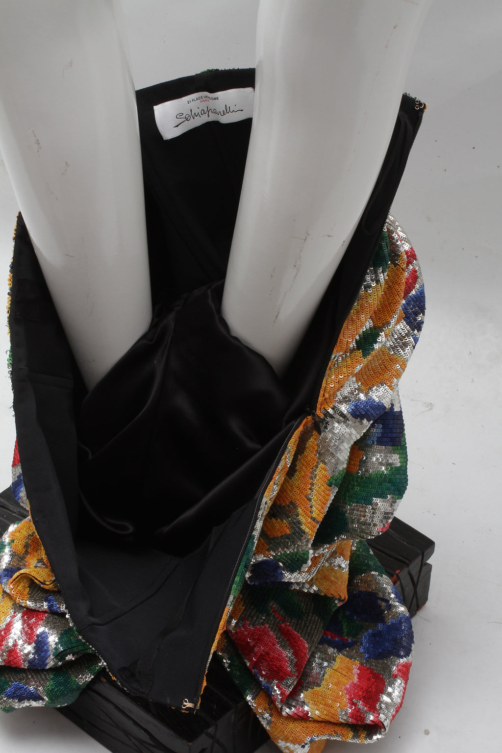 SCHIAPARELLI, embroidered sequin suit with a surrealist floral print, S/S 2022