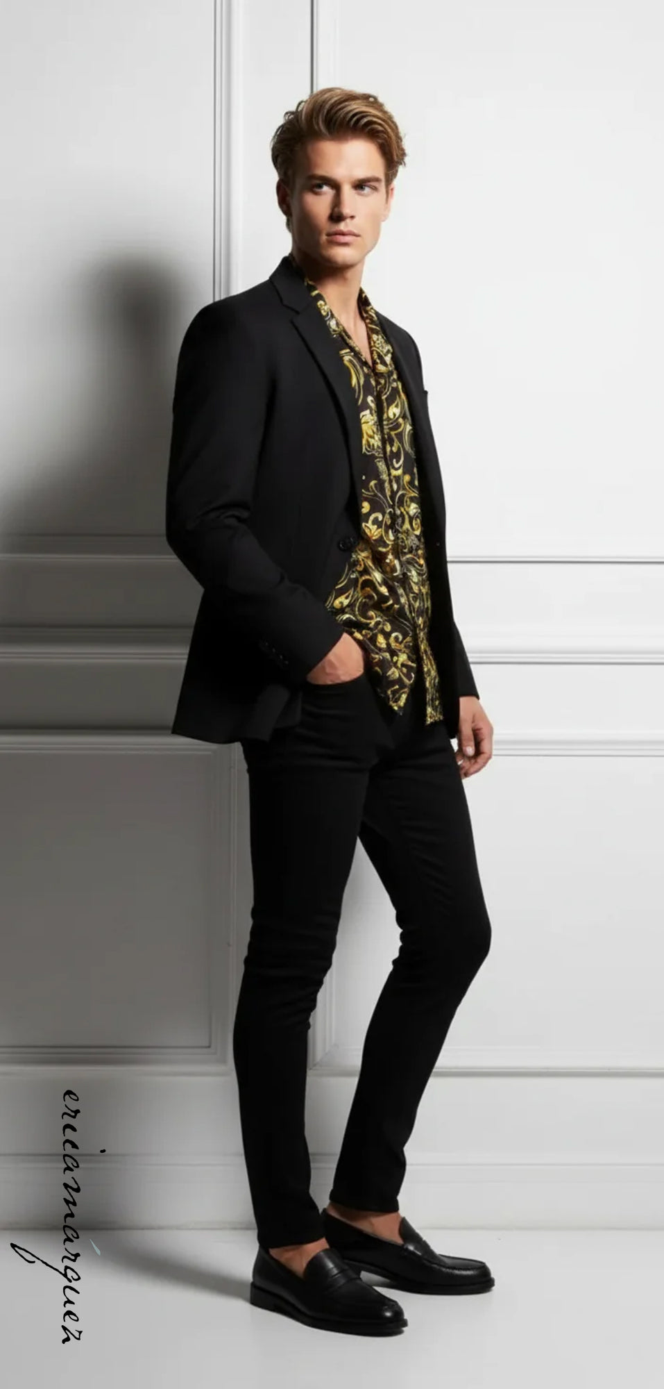 VERSACE Classic V2, Made In Italy, 100% Silk, Versace Baroque Print, Short Sleeve, Button Up