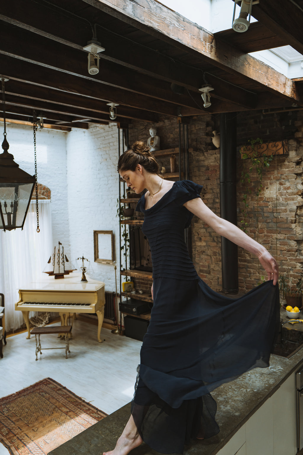 VERA WANG, Julianne Moore, previous owner